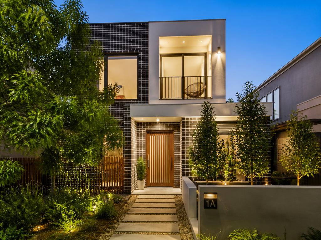 Contemporary Townhouse